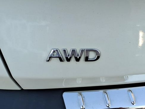 Certified 2023 INFINITI QX60 Sensory w/ Vision Package AWD/4WD image 9