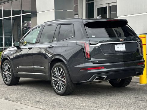 Certified 2022 Cadillac XT6 Sport w/ Technology Package image 6