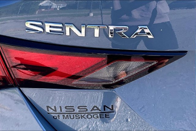 Used 2025 Nissan Sentra SV w/ SV Premium Package FWD image 24