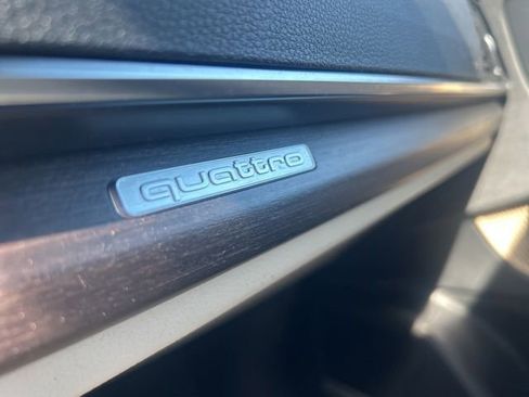 Used 2023 Audi Q5 2.0T Prestige AWD/4WD image 24