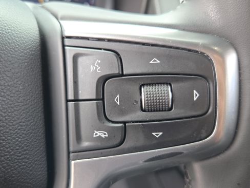 Used 2024 Chevrolet Tahoe Z71 w/ Luxury Package image 25