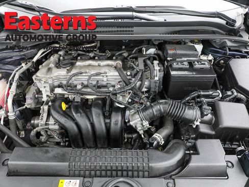 Used 2022 Toyota Corolla LE w/ Carpet Mat Package (TMS) image 7