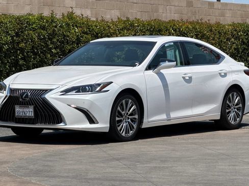 Used 2020 Lexus ES 350 w/ Premium Package FWD image 8