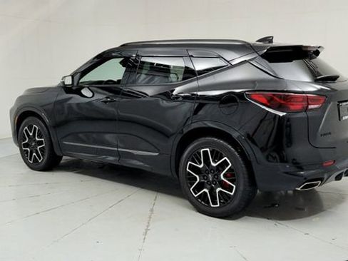 Certified 2024 Chevrolet Blazer RS w/ Driver Confidence II Package image 3