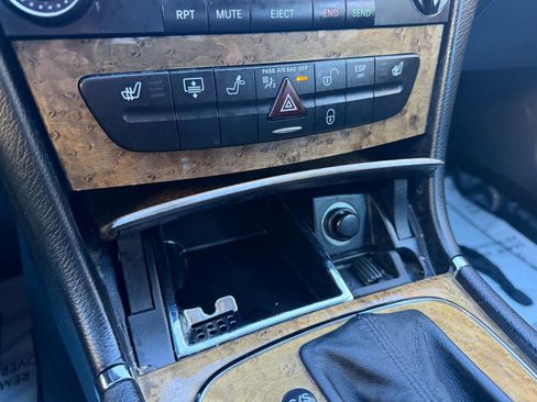 Used 2007 Mercedes-Benz E 350 4MATIC Sedan image 43