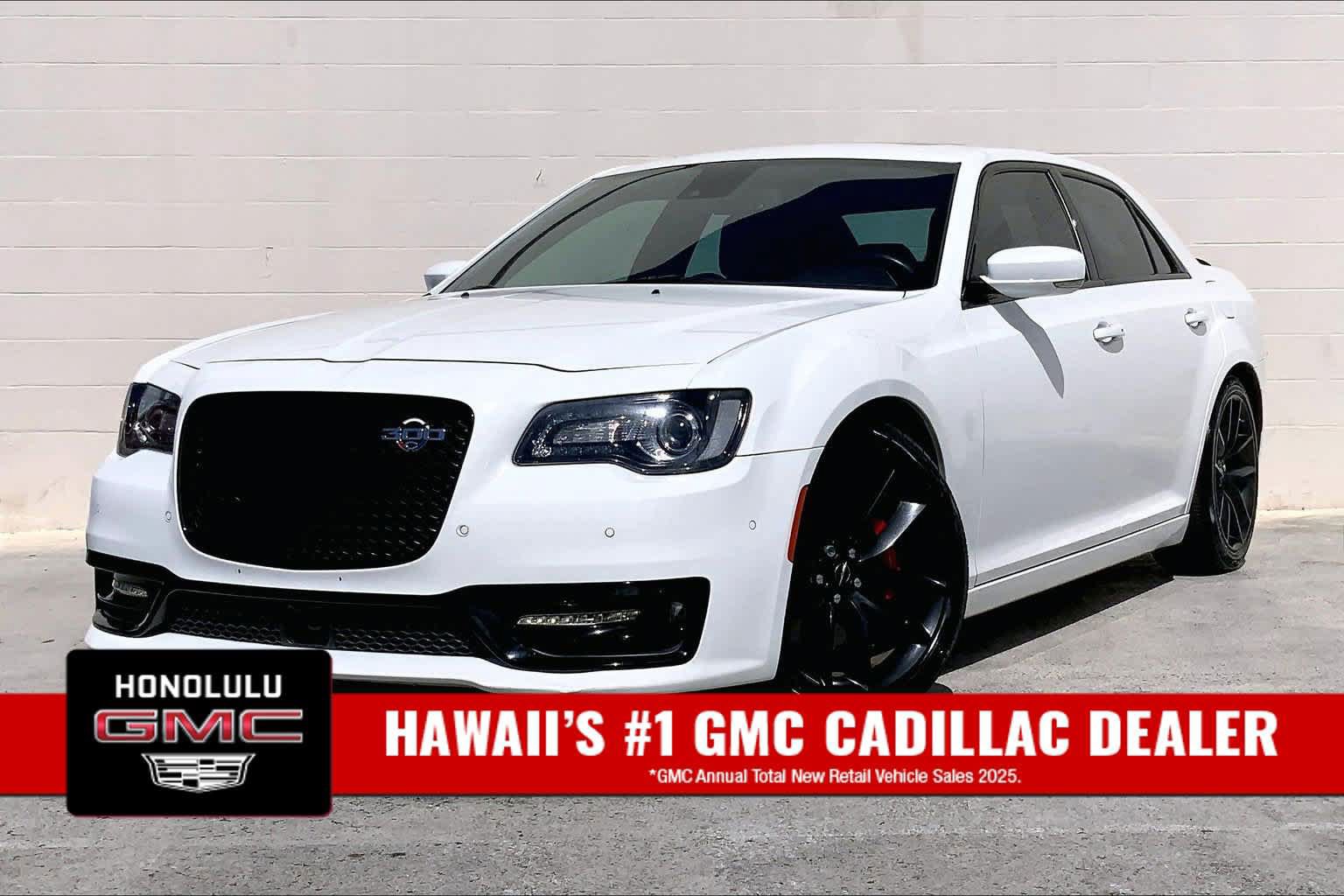 Used 2023 Chrysler 300 C RWD image 1