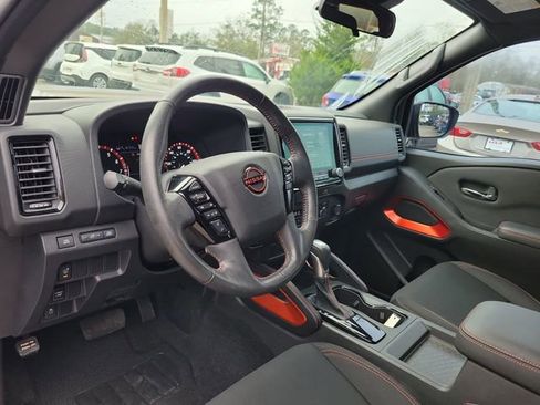 Used 2023 Nissan Frontier Pro-X w/ Technology Package image 12