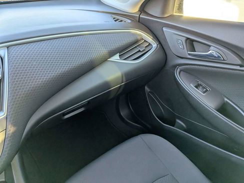 Used 2022 Chevrolet Malibu RS image 14
