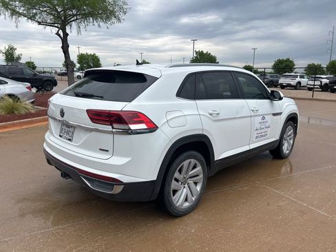Used 2022 Volkswagen Atlas Cross Sport SE AWD/4WD image 5