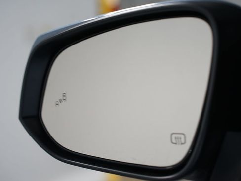 Certified 2024 Toyota Corolla Cross LE image 25