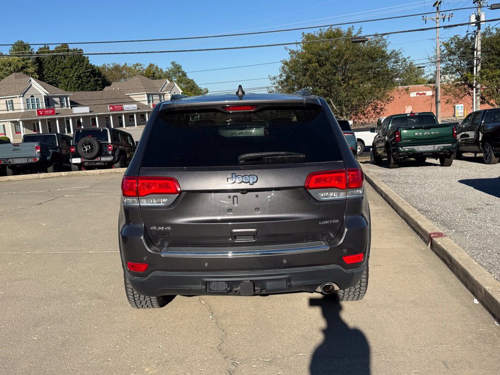 Used 2018 Jeep Grand Cherokee Limited AWD/4WD image 7