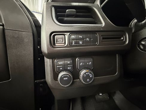 Used 2023 Chevrolet Tahoe RST w/ Luxury Package AWD/4WD image 25
