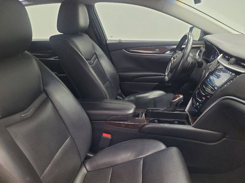 Used 2016 Cadillac XTS Luxury FWD image 21