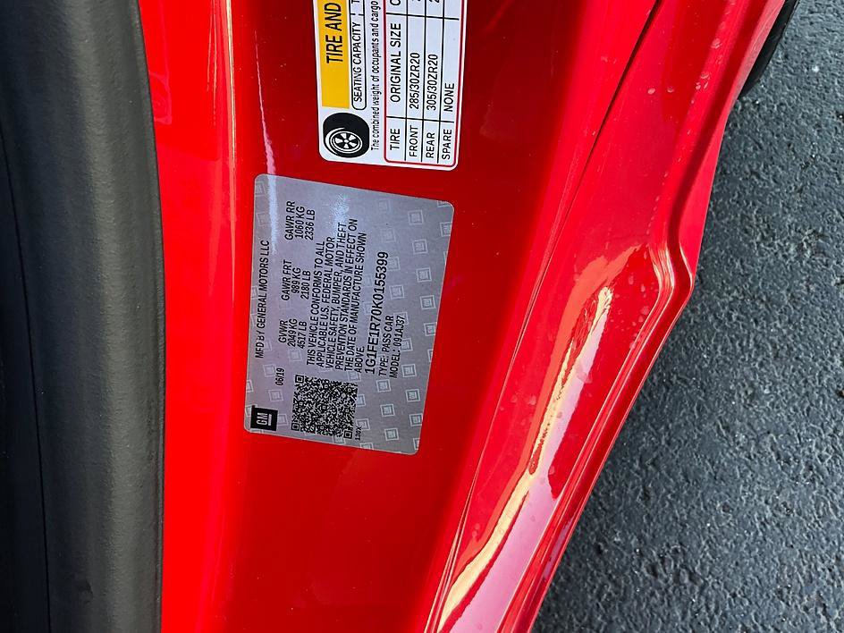 Used 2019 Chevrolet Camaro SS RWD image 35