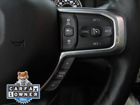 Used 2019 RAM 1500 Laramie AWD/4WD image 14