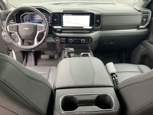 Certified 2025 Chevrolet Silverado 1500 LTZ AWD/4WD image 20