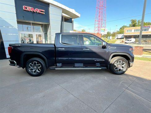 New 2026 GMC Sierra 1500 SLT w/ SLT Premium Plus Package image 7