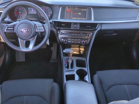Certified 2019 Kia Optima LX image 22