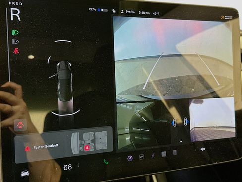 Used 2018 Tesla Model 3 Mid Range image 23
