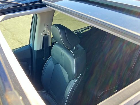 Used 2023 Honda Pilot Elite image 23