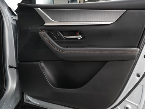 Certified 2024 MAZDA CX-90 Plug-In Hybrid w/ Premium Pkg image 10