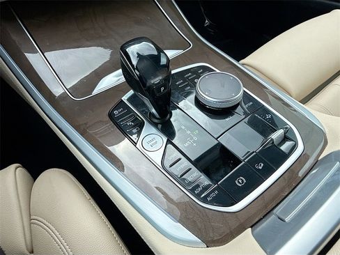 Used 2021 BMW X5 xDrive45e w/ Convenience Package image 18