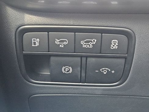 New 2026 Hyundai Ioniq 9 SE AWD/4WD image 21