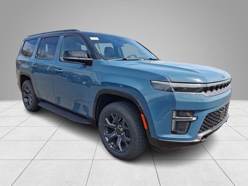 New 2026 Jeep Grand Wagoneer 4WD image 3