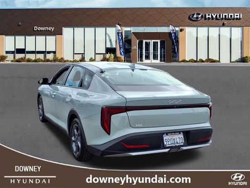 Used 2025 Kia K4 FWD image 6