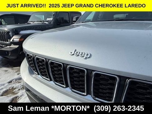 New 2025 Jeep Grand Cherokee L Laredo w/ Luxury Tech Group I image 3