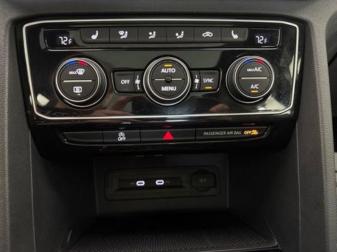 Used 2021 Volkswagen Atlas Cross Sport SEL AWD/4WD image 16