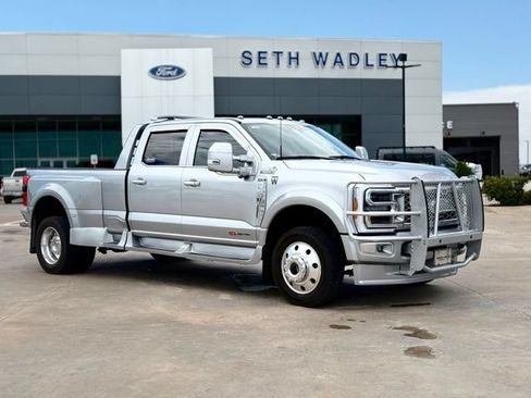 Used 2023 Ford F450 Limited w/ FX4 Off-Road Package AWD/4WD image 1
