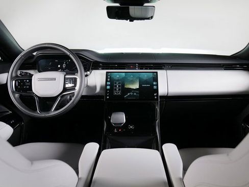 New 2026 Land Rover Range Rover Sport SE AWD/4WD image 4
