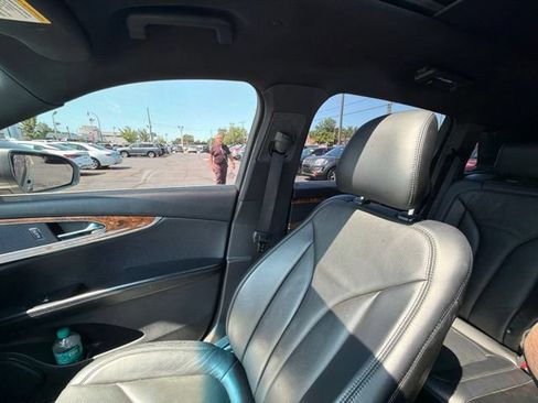 Used 2016 Lincoln MKX Reserve AWD/4WD image 29