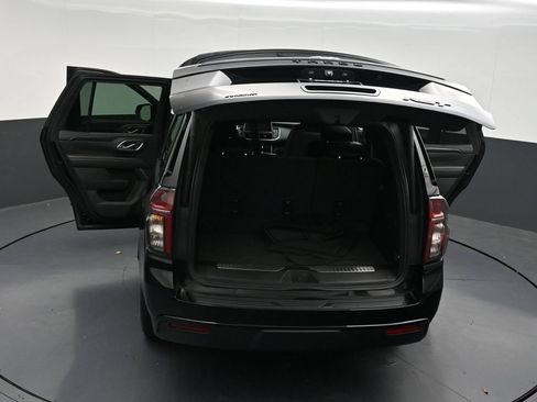 Used 2023 Chevrolet Tahoe RST w/ Luxury Package RWD image 34