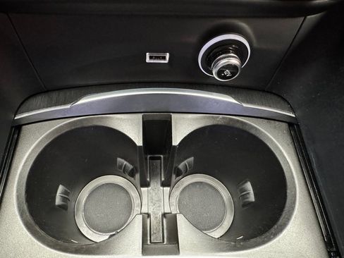 Used 2022 Alfa Romeo Stelvio Sprint image 19