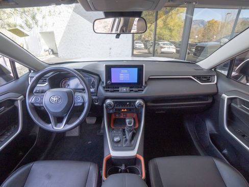 Used 2024 Toyota RAV4 Adventure image 15