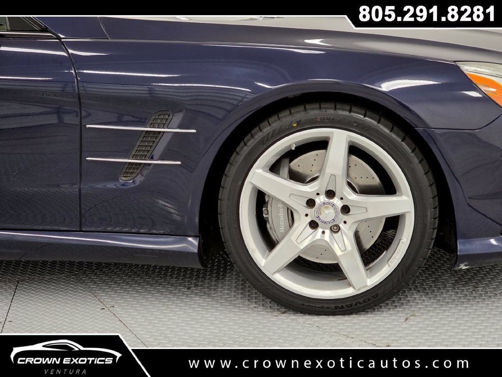 Used 2014 Mercedes-Benz SL 550 image 24
