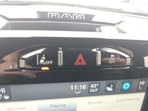 Used 2022 RAM 2500 Limited image 27