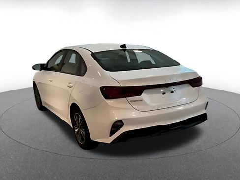 Used 2024 Kia Forte LXS FWD image 15