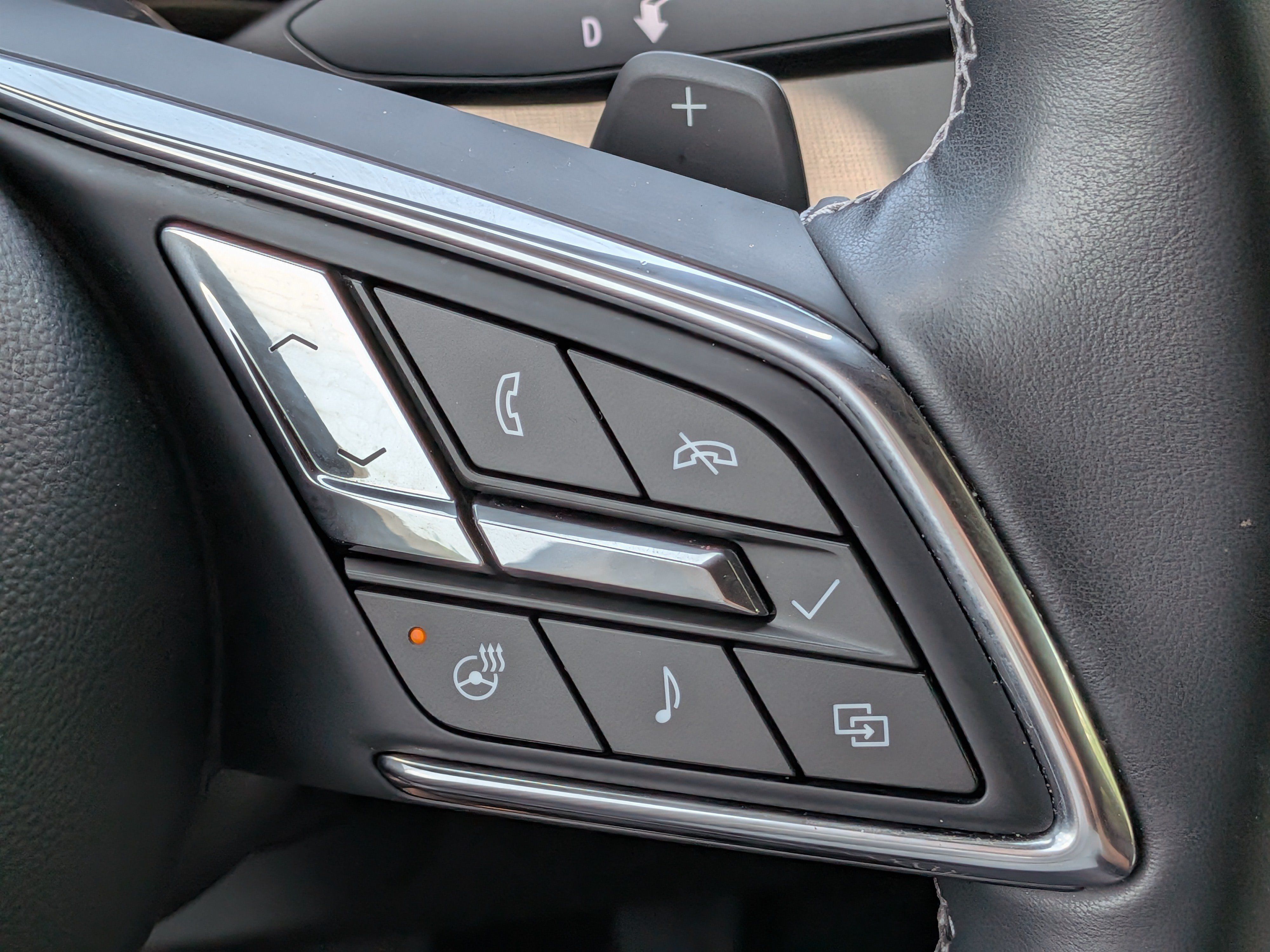 Certified 2025 Buick Enclave Sport Touring w/ Power Package FWD image 26