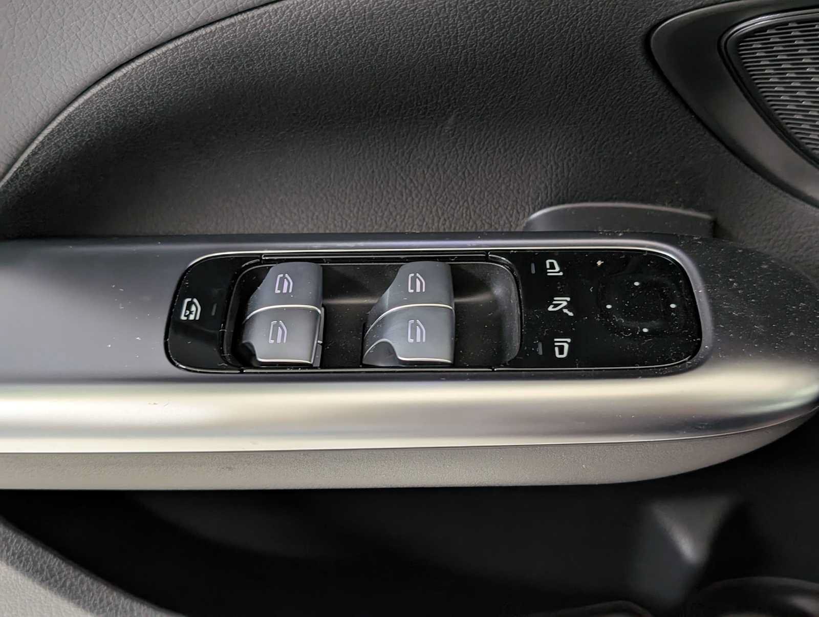 Certified 2026 Mercedes-Benz C 300 4MATIC Sedan image 24
