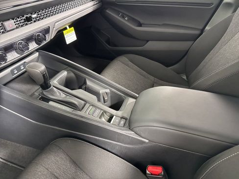 New 2025 Honda Accord SE image 24