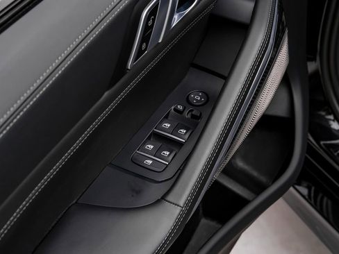 Used 2025 BMW X6 M Competition w/ Executive Package image 40