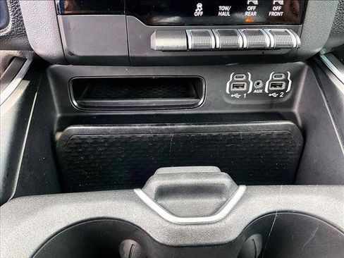 Used 2022 RAM 1500 Big Horn RWD image 26
