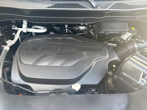 Certified 2022 Honda Pilot TrailSport image 36