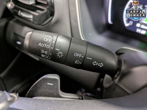 Used 2024 Honda Pilot Touring image 16