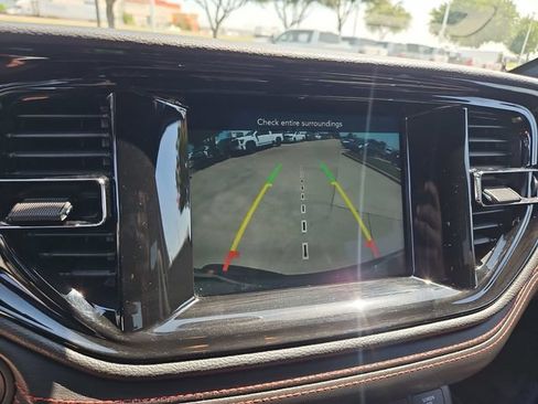 Used 2023 Dodge Durango GT AWD/4WD image 14