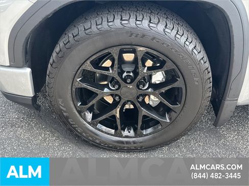 Used 2024 GMC Sierra 1500 Pro w/ Pro Value Package image 13