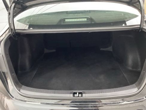 Used 2024 Toyota Corolla LE FWD image 30